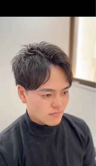 ショート メンズ OKADA/メンズ /カット/眉/縮毛のヘアスタイル