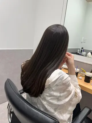 ロング カラー 𝒢𝒾𝓇𝓁𝓎 ⑅　𝓎𝓊𝓀𝒶のヘアスタイル