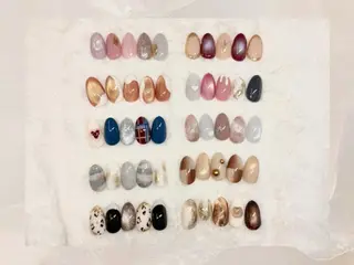 ネイル 五十部 瞳子 パラジェルのネイルデザイン