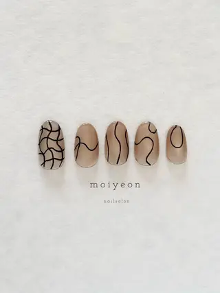 ネイル moiyeon🕊️ ｲﾁｶﾜｻｷｺのネイルデザイン