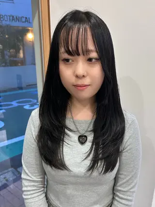 ロング カラー レイヤーカット⛓ hina🩶のヘアスタイル