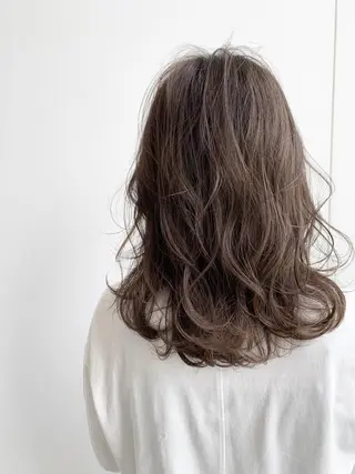 ミディアム カラー Beach 代表 KENTAのヘアスタイル