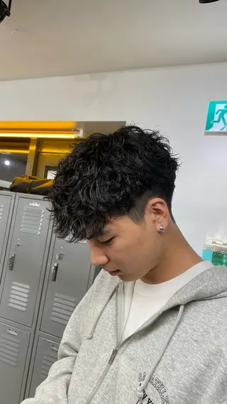ショート パーマ fifth 阿部楓のヘアスタイル