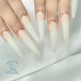 ネイル ViViChi 梨帆のネイルデザイン