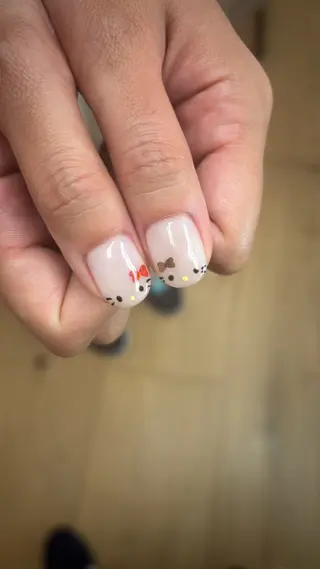 ネイル 小山 羽奈のネイルデザイン