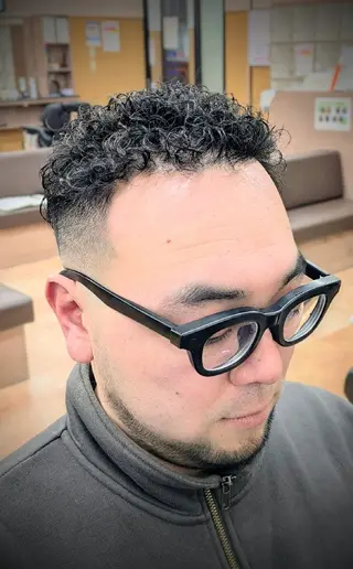 ショート パーマ 理容プラージュ燕三条 福井のヘアスタイル