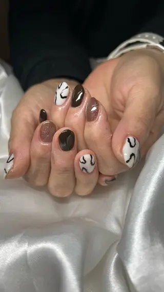 ネイル 𝐧𝐚𝐢𝐥 𝐌𝐢𝐖𝐢𝐢のネイルデザイン