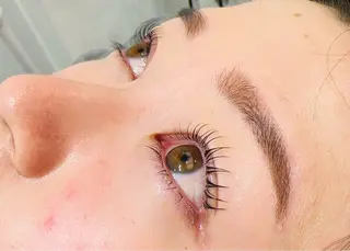 アイブロウ maiko. Mintのマツエク・マツパデザイン