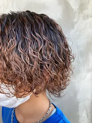 ショート パーマ メンズ 波巻きスパイラルパー マ/シャドウパーマ駿のヘアスタイル