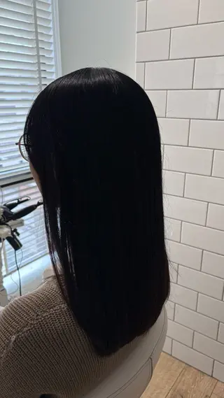 ロング カラー 似合わせ 顔周りYUUGAのヘアスタイル