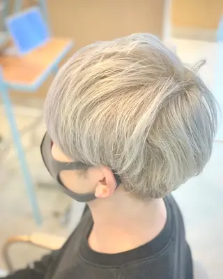 ショート カラー メンズ 北川 拓也のヘアスタイル