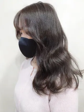 ロング 艶髪/透け感カラー /RYOのヘアスタイル