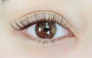 マツエク・マツパ 束感/カラーエクステ 本町/淀屋橋/北浜のマツエク・マツパデザイン