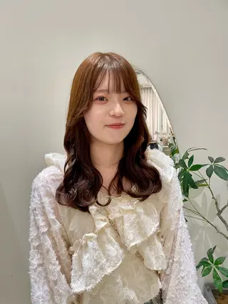 セミロング カラー フェイスレイヤー/ 小顔/髪質改善　関のヘアスタイル