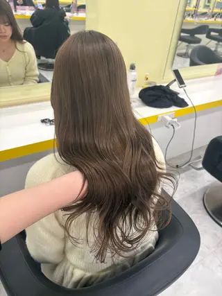 ロング カラー ベージュ×レイヤー 🤎横浜/miu🤎のヘアスタイル