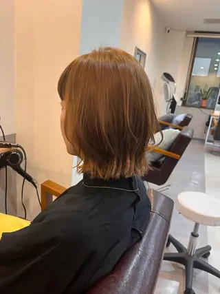 ミディアム 小松崎 紅見子のヘアスタイル