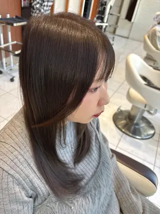 ロング 篠田 綾乃のヘアスタイル