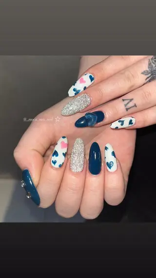 ネイル ˚✧⁺⭐︎༚moca miyuu⁎⁺˳✧༚のネイルデザイン