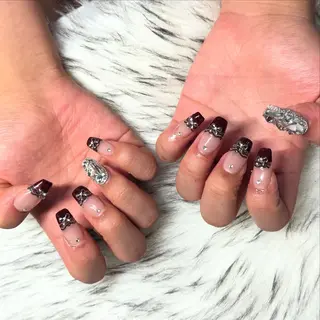 セミロング mao .のネイルデザイン