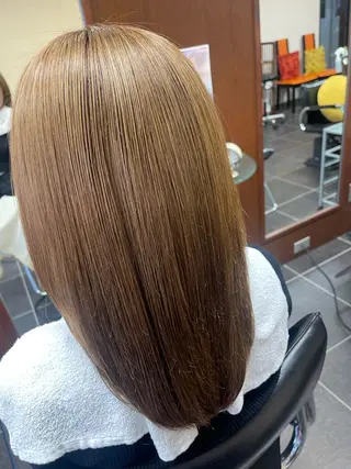 セミロング かな 🐹のヘアスタイル