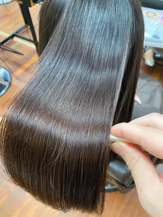 ロング 岡本 智次のヘアスタイル