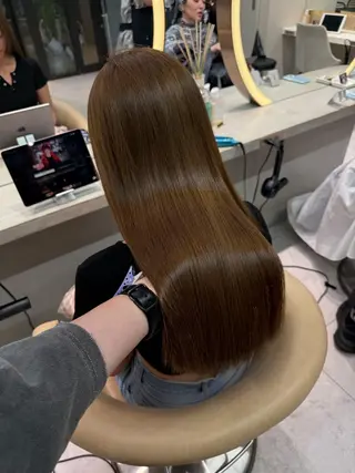 ロング カラー あいり／艶髪 、透明感カラー🩶のヘアスタイル