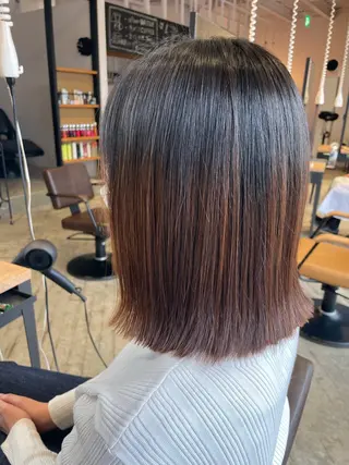 ミディアム Li'a【リア】 ANNAのヘアスタイル