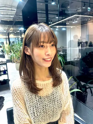 ミディアム 小田 桜のヘアスタイル