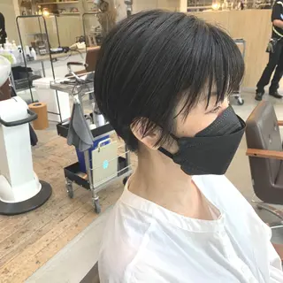 ショート 綿貫 美雪のヘアスタイル