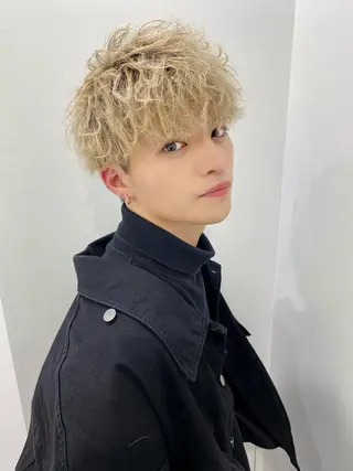 ショート カラー メンズ 🔷横浜1のパーマ 職人🔷将太郎のヘアスタイル