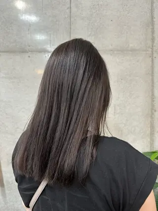 カラー 田本 雛のヘアスタイル