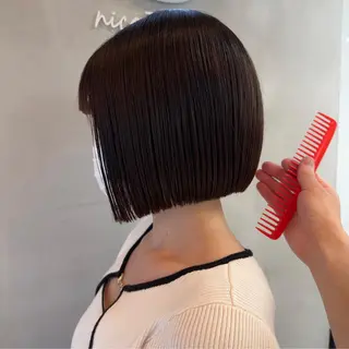 ミディアム カラー センターパート/ 暖色カラーayuのヘアスタイル