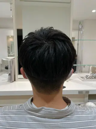 ショート メンズ ユ カの眉毛・アイブロウイメージ