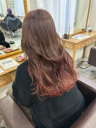 ロング カラー 小澤 一稀のヘアスタイル