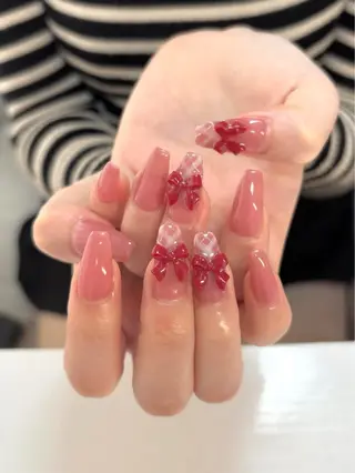 ネイル MAOMAO ANA.CHUOのネイルデザイン