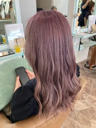 ロング カラー 大谷 亜依のヘアスタイル