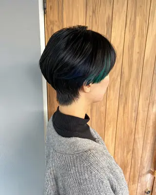 ショート WATANABE MISAKIのヘアスタイル