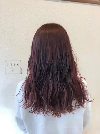 ロング 中川 茜里のヘアスタイル