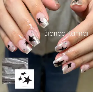 ネイル Bianca関内 USUI🐢のネイルデザイン