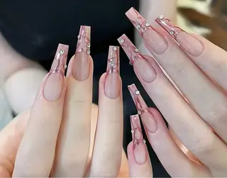 ネイル 長さだし専門店 M2　rikaのネイルデザイン