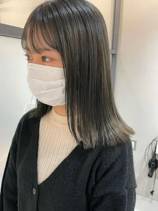 ミディアム カラー レイヤー べージュ 白石研太のヘアスタイル