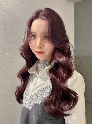 ロング まなり See.のヘアスタイル