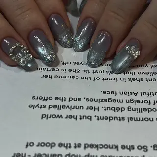 ネイル nailsalon ULLのネイルデザイン