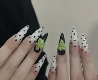 ネイル 💫 Tsuki_Nailのネイルデザイン