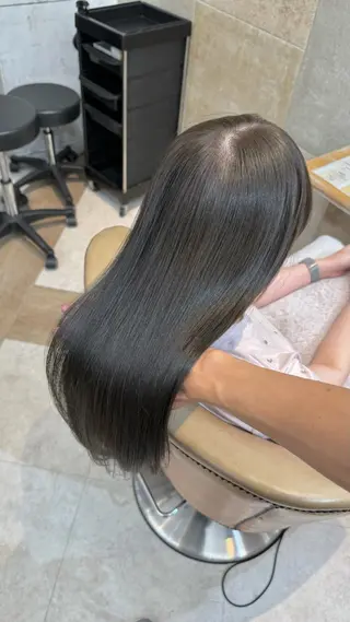 ロング カラー 金山/ブリーチなし/ 透明感/ボブ/ゆうきのヘアスタイル