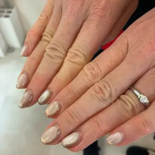 ネイル AMORIA ANNAのネイルデザイン