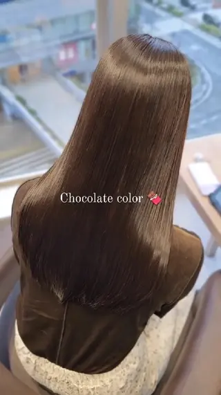 セミロング カラー 縮毛矯正をしている人 のためのカラーのヘアスタイル