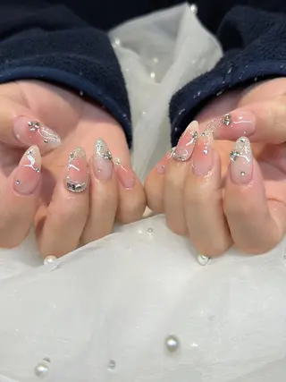 ネイル 内田 里穂のネイルデザイン