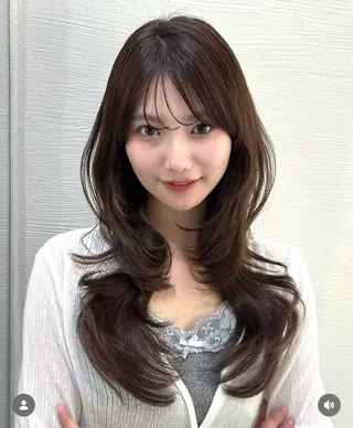 ロング COA所属・なつみ COA GINZAのヘアスタイル