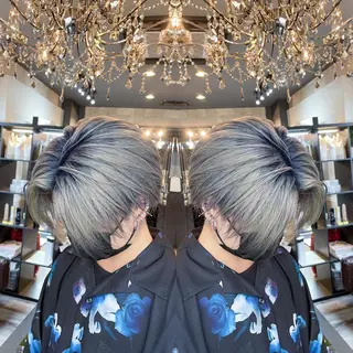 ショート KIRA✩.*˚小川 仁美のヘアスタイル